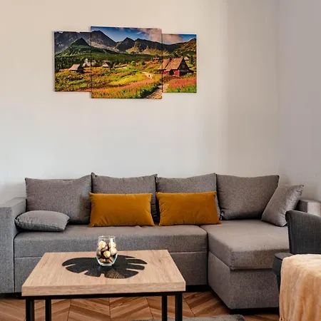 Semesterbostad U Chmielakow-huba Z Widokiem Na Jezioro Czorsztynskie Tatry Balia *