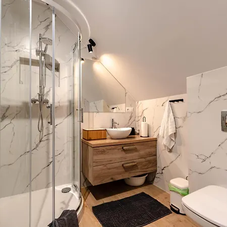 Holiday home U Chmielakow-huba Z Widokiem Na Jezioro Czorsztynskie Tatry Balia *